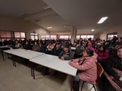 Alcalde de Freire se reúne con comités de vivienda para revisar el avance de sus proyectos