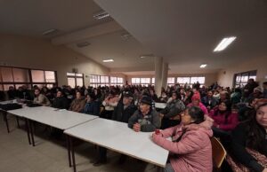 Alcalde de Freire se reúne con comités de vivienda para revisar el avance de sus proyectos