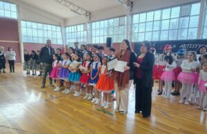 Talleres de danza escolares realizaron atractiva gala en Quepe