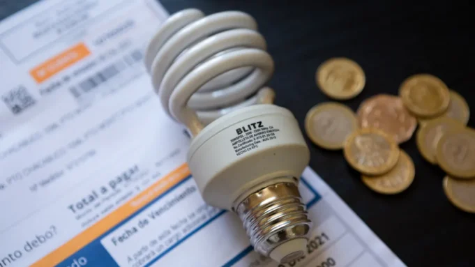 Este 15 de julio cierran las postulaciones al Subsidio Eléctrico para que las familias tengan un descuento en sus cuentas de luz