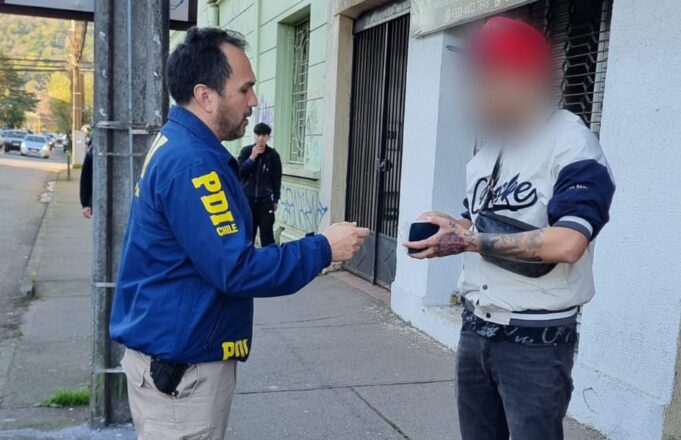 PDI fiscaliza en Temuco a ciudadanos extranjeros vinculados al comercio informal
