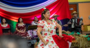 Gorbea define a sus representantes comunales de cueca del adulto mayor y será sede del encuentro provincial