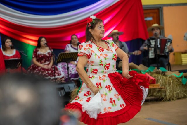 Gorbea define a sus representantes comunales de cueca del adulto mayor y será sede del encuentro provincial