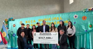 Estudiantes y organizaciones comunitarias de Freire reciben becas y fondos para impulsar sus sueños y proyectos