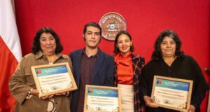En La Moneda dos representantes de La Araucanía son reconocidos con el Premio Maestra y Maestro Artesano