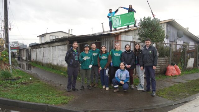 Estudiantes de la universidad Santo Tomas culminan trabajos de invierno en Pitrufquén