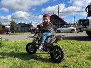 “Siento paz y tranquilidad arriba de la moto”: Lucas Cravero, con solo 5 años, viaja desde Gorbea a competir en nacional de motocross