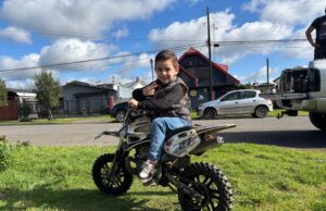 “Siento paz y tranquilidad arriba de la moto”: Lucas Cravero, con solo 5 años, viaja desde Gorbea a competir en nacional de motocross