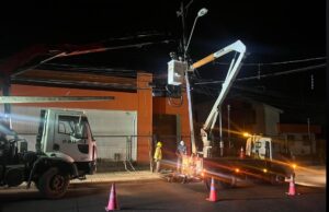 Frontel informa que se han registrado más de 140 postes chocados de enero a junio de este año