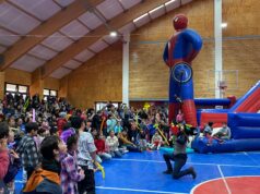 Con una tarde recreativa en el gimnasio del liceo bicentenario celebraron a los niños y niñas de Pitrufquén