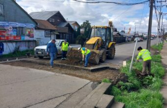 Comienzan obras de recambio de carpeta asfáltica por pavimento de cemento en calle Fuenzalida y Humberto Primero de Freire