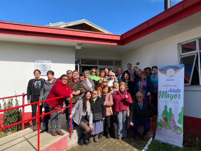 Once clubes de adultos mayores de Pitrufquén se adjudican fondo de Senama