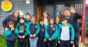 Estudiantes de la escuela Raimapu de Quepe participan en experiencia radial en Pitrufquén y comparten sus propias noticias