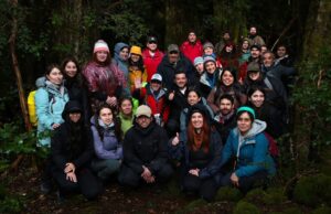 Docentes de escuelas y jardines de Pitrufquén participaron en gira pedagógica al Geoparque Kutralcura en Curacautin