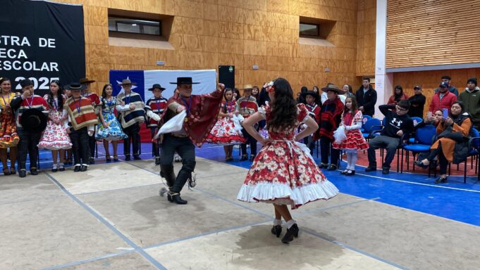 Escuela Los Galpones, Educere College y liceo Monseñor son los campeones del comunal de cueca escolar Pitrufquén 2025