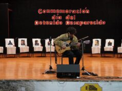 Conmemoran en Pitrufquén el día del detenido desaparecido con acto artístico – cultural y descubrimiento de placa