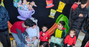 Escuela de Gorbea realizó actividad «manos solidarias en acción: una caja, una sonrisa»