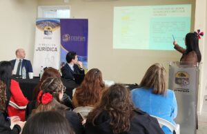 Tribunal de Letras de Pitrufquén capacita a funcionarios de salud en vulneración de derechos de niños, niñas y adolescentes