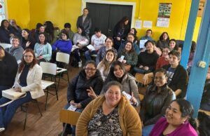 Salud rural de Pitrufquén realizó jornada de educación emocional a padres del colegio Reserva Rain