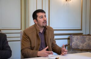 Alcalde de Gorbea, Andrés Romero, destaca avances en vivienda, conectividad ferroviaria e infraestructura comunal