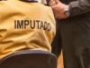 En prisión preventiva quedan dos jóvenes acusados de apuñalar 14 veces a un hombre en Victoria
