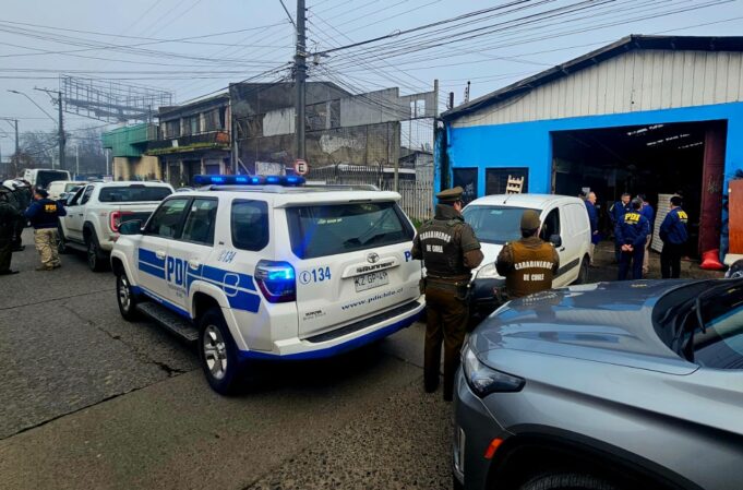 PDI Temuco junto a municipio local realizan clausura definitiva de galpones en feria Pinto dedicados al comercio informal
