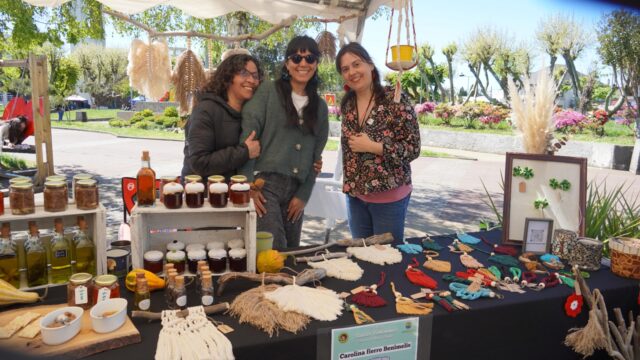 Feria «Raíces femeninas» destacó con gran participación y entusiasmo