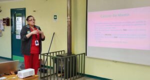 Cecosf Pitrufquén realizó jornada sobre el cáncer de mama en jardín infantil