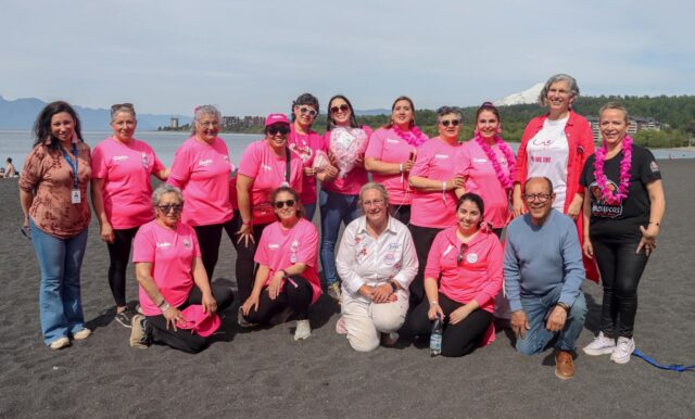 Villarrica vivió una emotiva jornada rosada por la salud de las mujeres