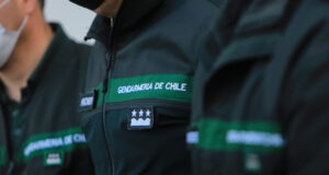 Detienen a dos gendarmes acusados de ingresar drogas y celulares a la cárcel de Angol