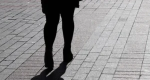 Madre denuncia intento de abuso contra su hija en el centro de Pitrufquén