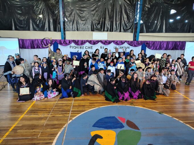 Niños y niñas de Freire celebran la cultura mapuche en el Tercer Encuentro Pichikeche Ñi Ülkantu