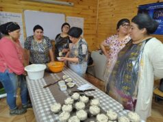 Vecinas del sector Hulio desarrollaron curso de gastronomía mapuche y repostería con pertinencia cultural en Freire