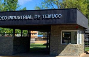 Exigen reajuste salarial: suspenden clases en el liceo Industrial de Temuco por huelga de funcionarios