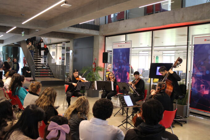 Quinteto de cuerdas de la Orquesta Filarmónica de Temuco ofreció concierto en el marco del día de la música chilena en INACAP