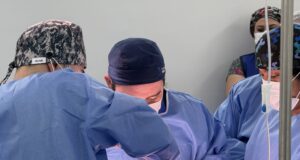 Hospital de Pitrufquén realizó su primera cirugía de reemplazo total de tobillo