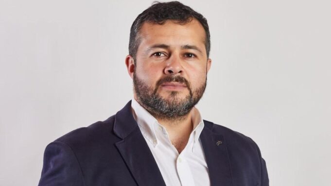 Revelan que un piropo habría desencadenado la agresión en la que funcionario le arrancó la oreja al alcalde de Melipeuco