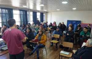 Freire realizó clínica del deporte inclusivo en el gimnasio municipal