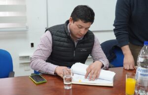 Comercio local se une al municipio de Pitrufquén para apoyar a personas mayores y con discapacidad