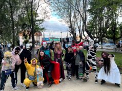 Deportes sobre ruedas y cultura se unen en Pitrufquén: “Ruta de Halloween Pitru Rollers” invita a disfrutar, incluir y rodar en comunidad