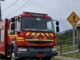 Bomberos de Loncoche apoyan a vecinos con distribución de agua potable tras corte no programado