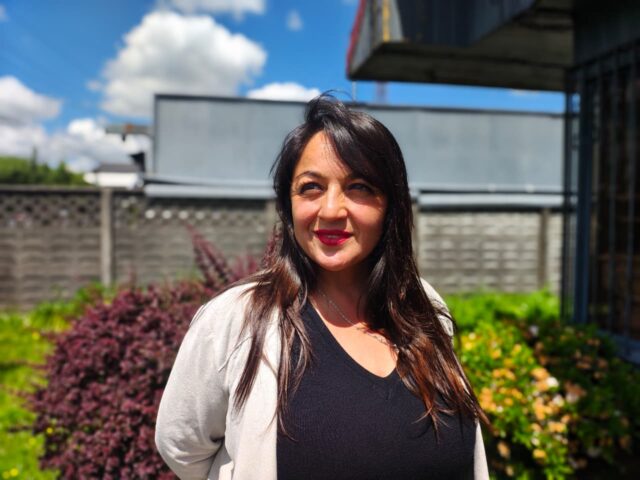 Leticia Lizama, la abogada de Pitrufquén que ayuda a las personas a liberarse de sus deudas… y de sus cargas emocionales