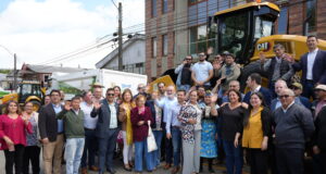 Gobierno de La Araucanía impulsa histórica renovación de maquinaria vial en Gorbea tras 15 años de espera