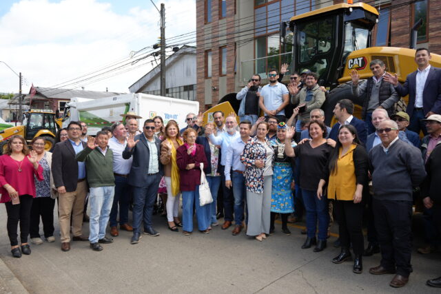 Gobierno de La Araucanía impulsa histórica renovación de maquinaria vial en Gorbea tras 15 años de espera