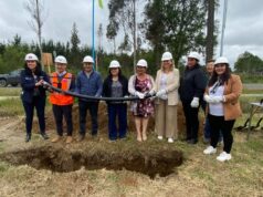 Instalan primera tubería de los trabajos de mejoramiento del APR de villa Comuy en Pitrufquén