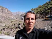 Tras campaña que permitió traer el cuerpo de su hijo desde Santiago, madre de Pitrufquén organiza rifa para cubrir costos pendientes en la funeraria