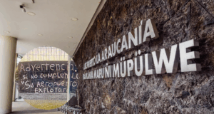 Fiscalía abre investigación por lienzo con amenazas en cercanías del Aeropuerto de La Araucanía