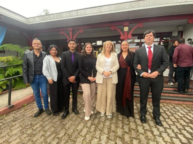 Pitrufquén presenta a sus candidatos a reina y rey en el marco del aniversario 127 de la comuna