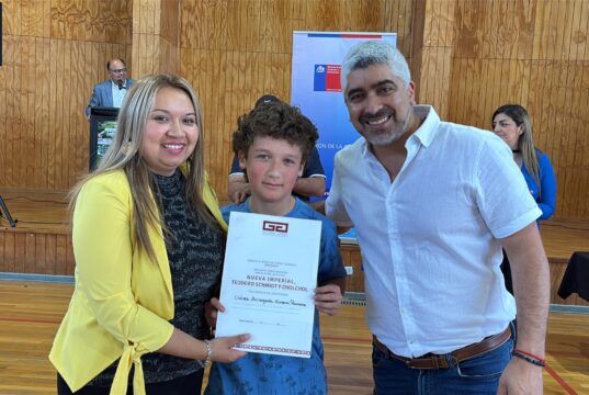 159 familias de Chol Chol celebran la entrega de escritura de sus nuevos hogares