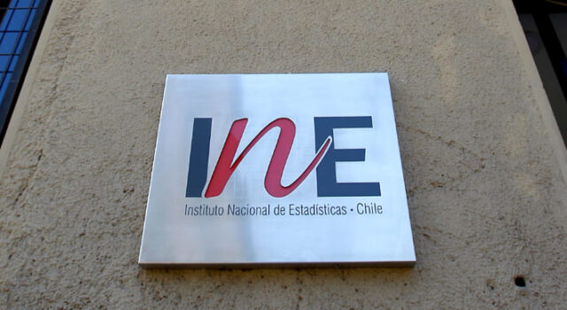 Vecino de Pitrufquén denuncia presunto hostigamiento por parte de supuestos encuestadores del INE; organismo confirma que hay encuestas en desarrollo en la comuna